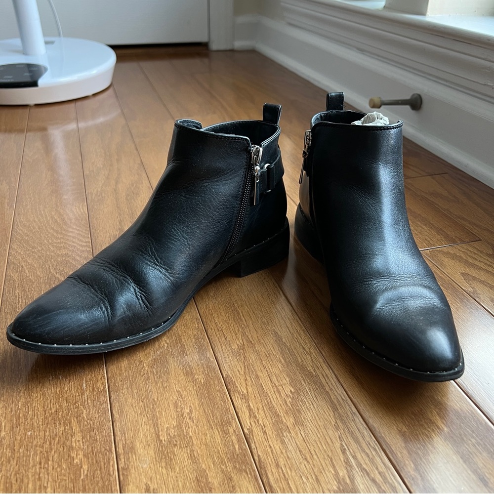 Steve Madden black ankle boots